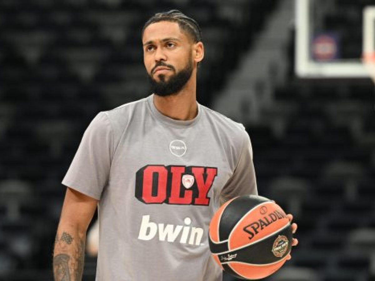 Τι απάντησε στις φήμες για… Παρτιζάν ο Ντόρσεϊ