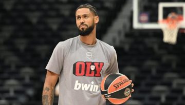 Τι απάντησε στις φήμες για… Παρτιζάν ο Ντόρσεϊ