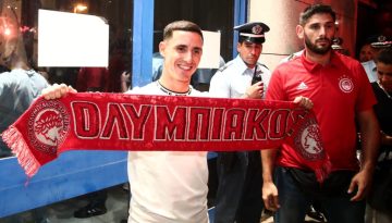 Ηρθε ο Ποντένσε – Τρέλα στην υποδοχή (video)