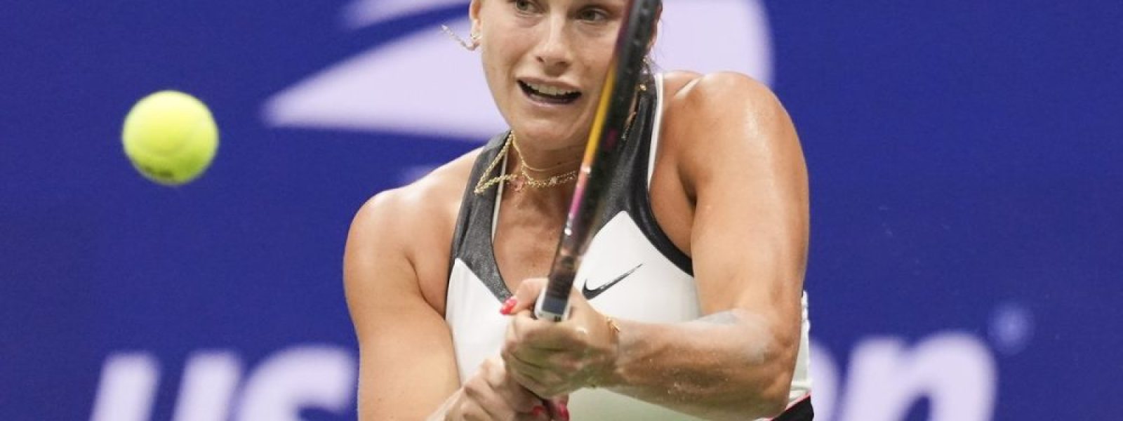 G0Mi8DvXIAATlR2-1000x520-1 US OPEN 2025: Με την 100ή νίκη, 4ο γκραν σλαμ για τη Σαμπαλένκα