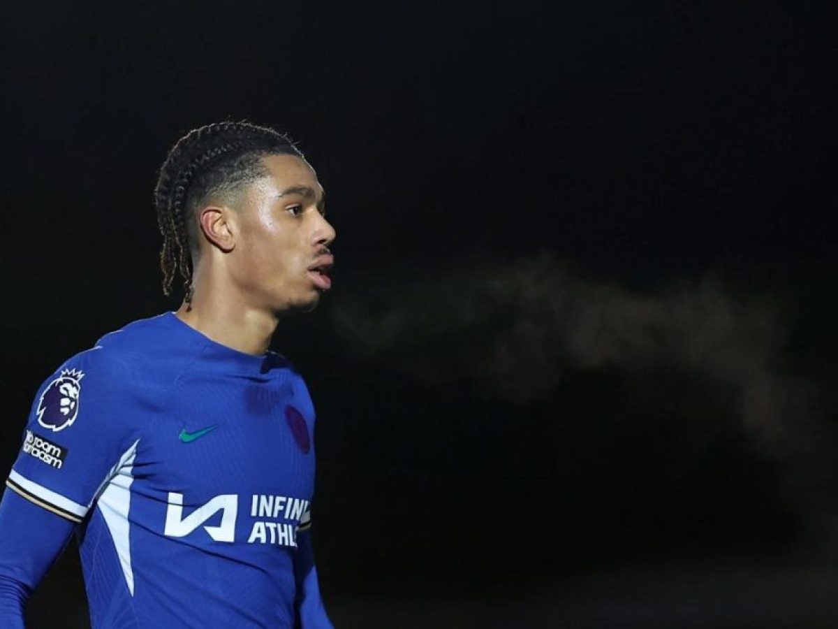 Συμφωνία Ολυμπιακού με Σιλκότ Ντούμπερι – Έρχεται Αθήνα ο 20χρονος εξτρέμ