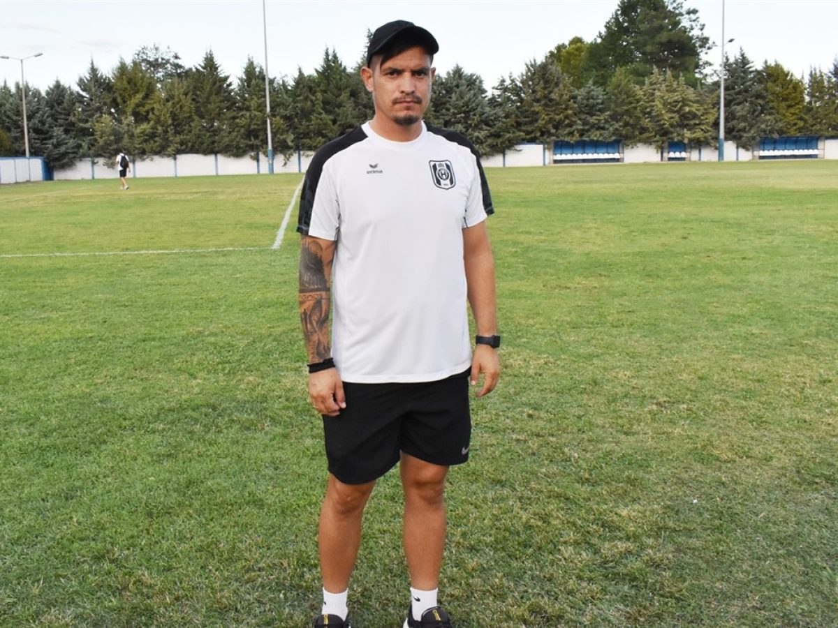 Ο Θάνος Τριανταφυλλόπουλος στο Athleticlarissa (VIDEO)