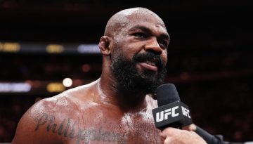Ο Jon Jones με το κεφάλι μέσα στις προπονήσεις, θέλει να πείσει τον Dana White