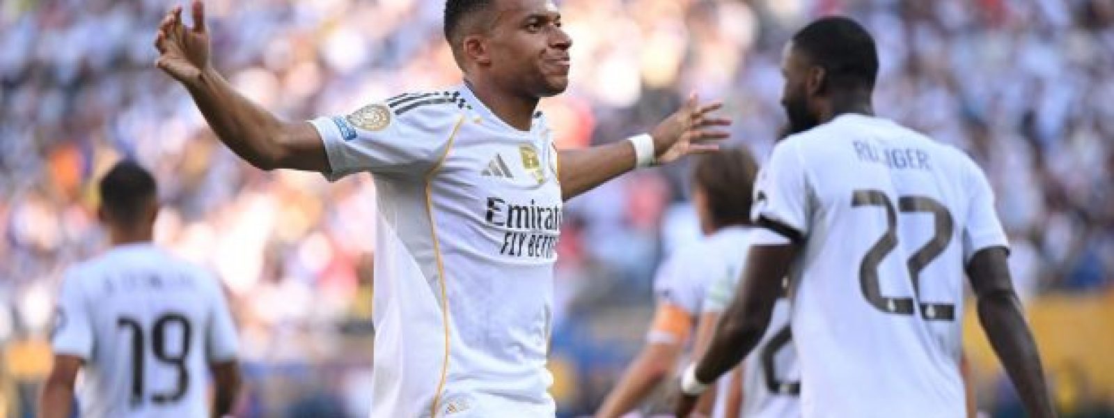 mbappe11-1-620x350-1 Κύριος ο Κιλιάν Μπαπέ: «Αυτός πρέπει να πάρει τη Χρυσή Μπάλα»