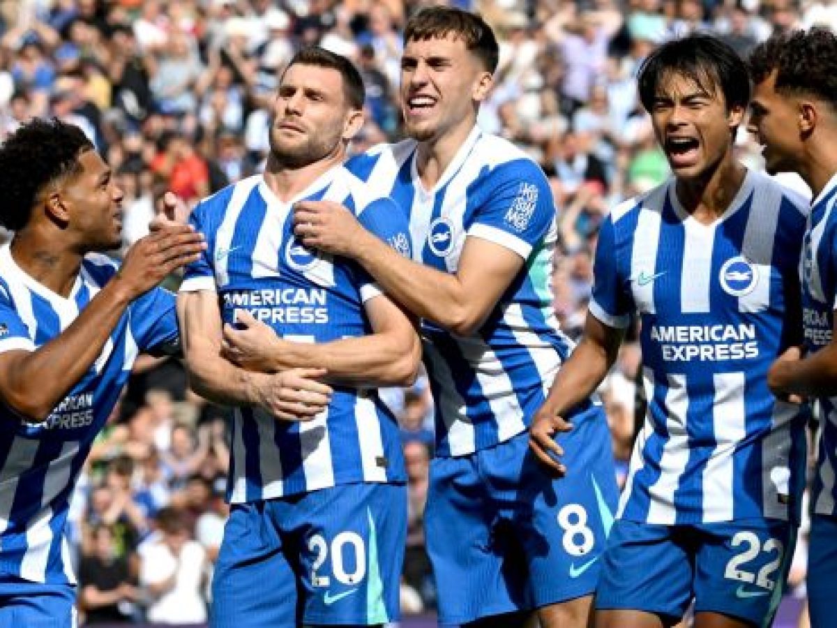 Οι οπαδοί της Λίβερπουλ αποθεώνουν τον Τζέιμς Μίλνερ: «Για πάντα Κόκκινος» (pics)