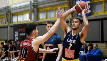 Στο στόχαστρο του ΟΦΗ ο Μαυροβούνιος γκαρντ Τίτιτς