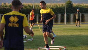 Ουνάι Γκαρσία, το «τείχος» του Παναιτωλικού που πρώτος «πίστεψε» ο Μεντιλίμπαρ και στο «αν