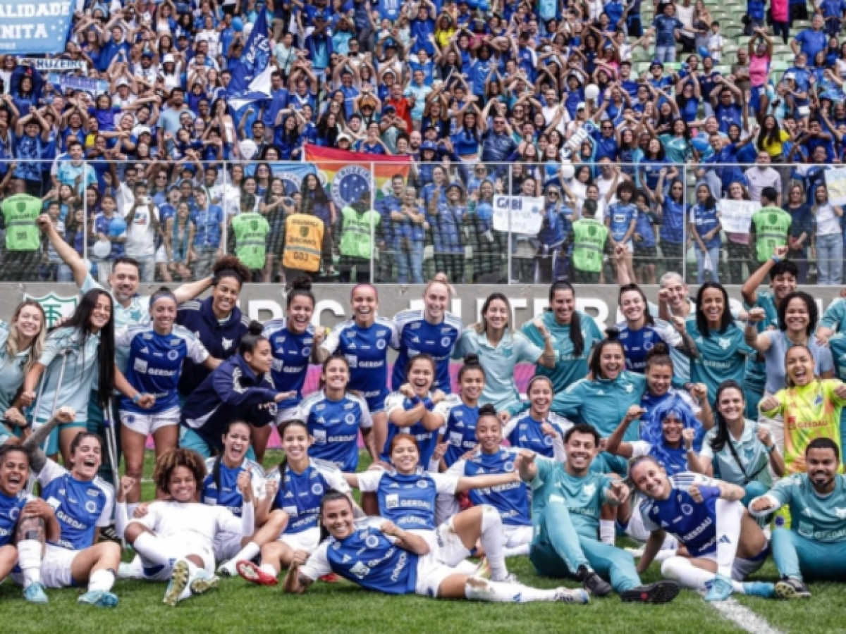 «Έγραψε» ιστορία η Κρουζέιρο – Περισσότεροι από 13.000 θεατές σε αγώνα ποδοσφαίρου γυναικώ