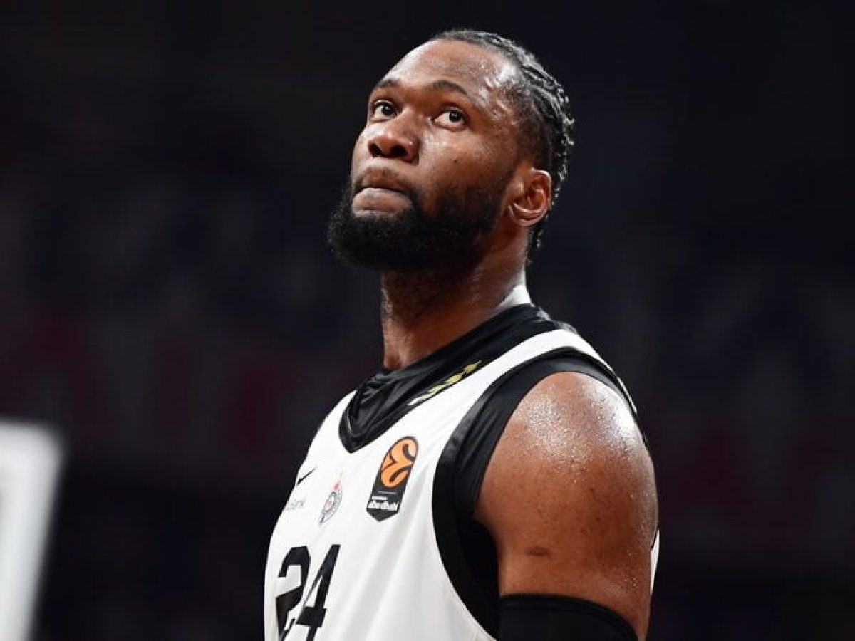 Φερνάντο για Τζόουνς: «Πρώτη φορά ακούω ότι αποχωρεί»