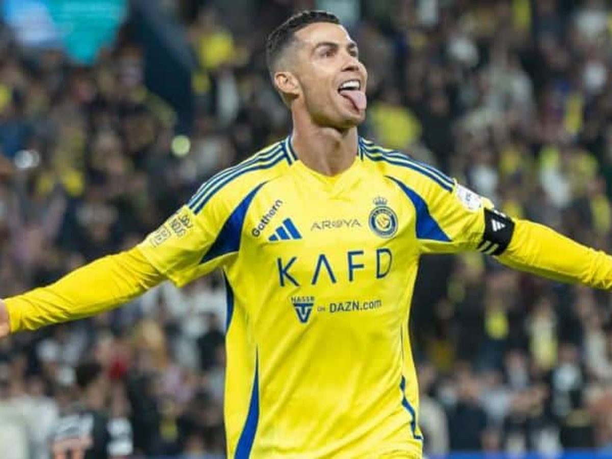 Ρονάλντο: «Συνεχίζω για τα 1.000 γκολ»