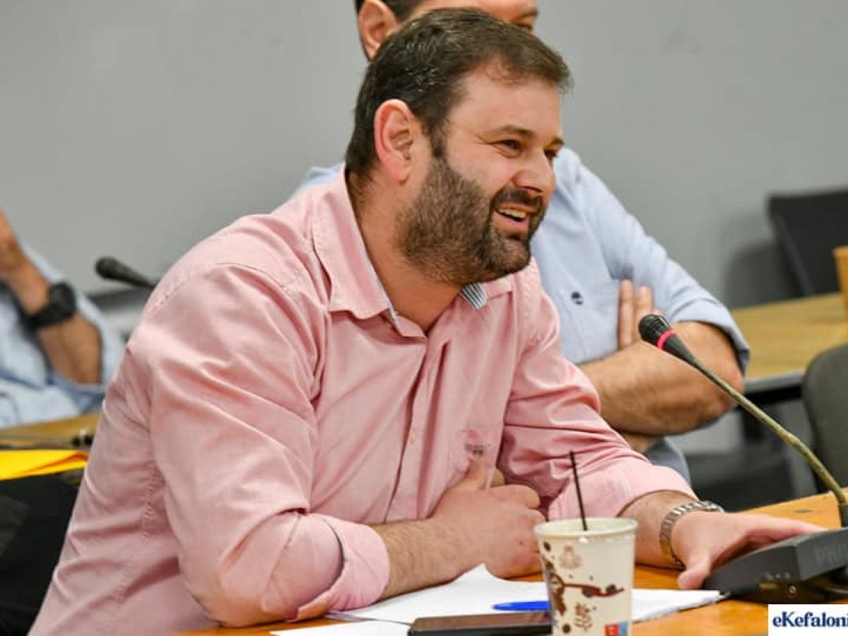 Μετατίθεται η αναστολή λειτουργίας του ανοικτού γηπέδου Αργοστολίου για τις αρχές της νέας