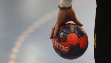 ΑΕΚ και Ολυμπιακός στο ντέρμπι κορυφής της Handball Premier