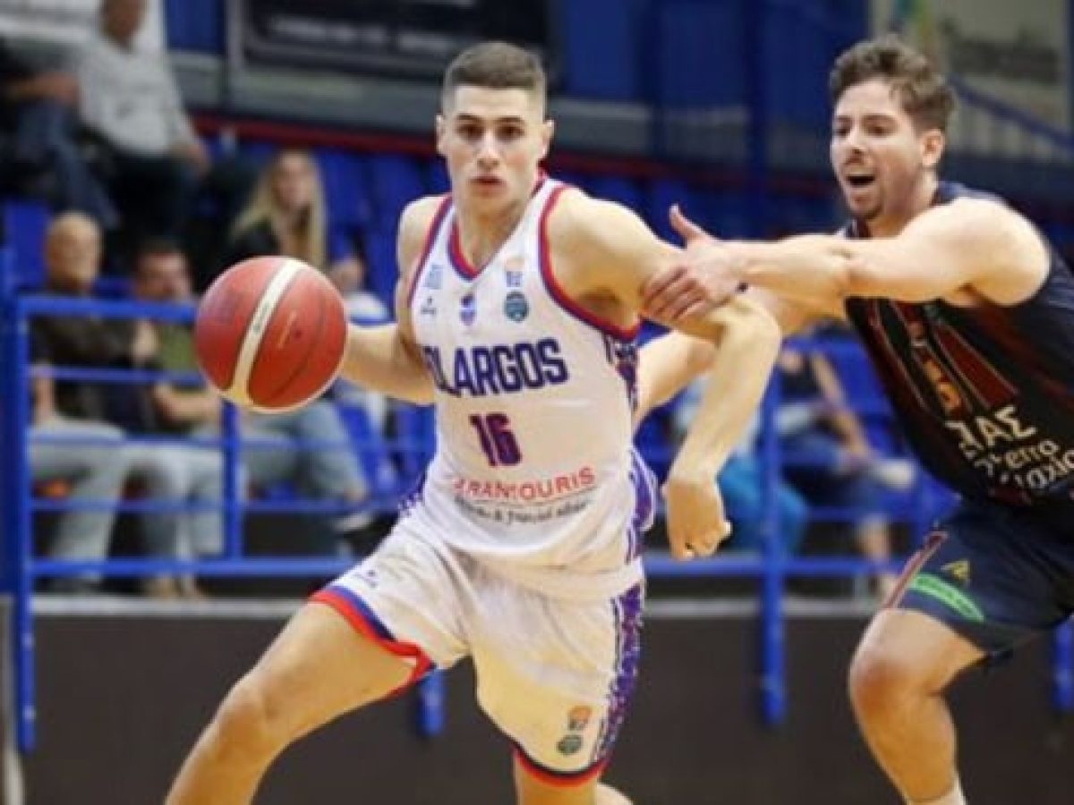 Αναγέννηση: Μεγάλη κίνηση με Αλεξιάδη