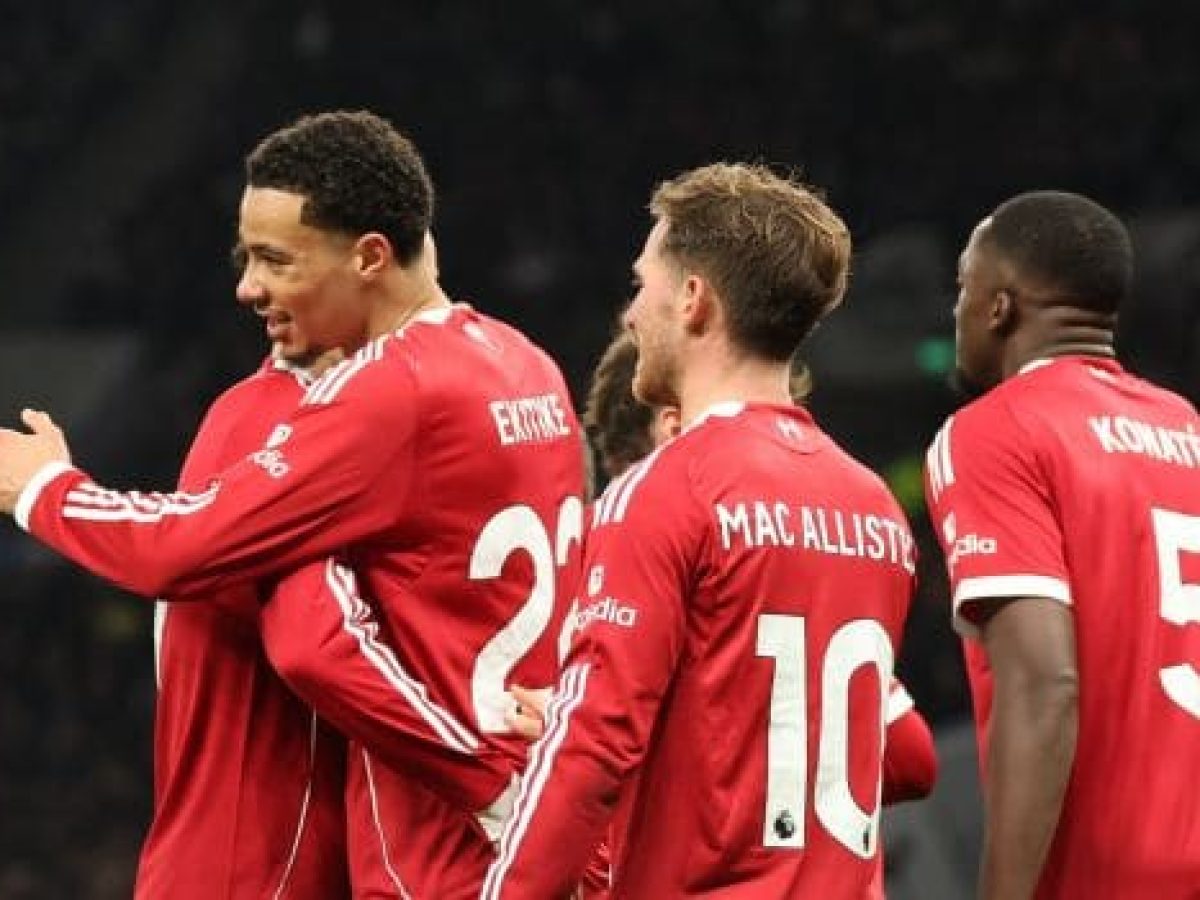 Η Λίβερπουλ έβαψε… κόκκινο το Λονδίνο! (vid)