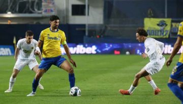 Τραγικός Παναιτωλικός διασύρθηκε 0-5 στο Αγρίνιο από την ΑΕΚ (video)