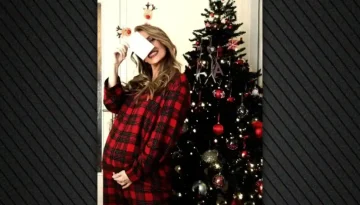 Γιώτα Τσιμπρικίδου: Η ΦΩΤΟ στο χριστουγεννιάτικο δέντρο με το υπερηχογράφημα της κόρης της