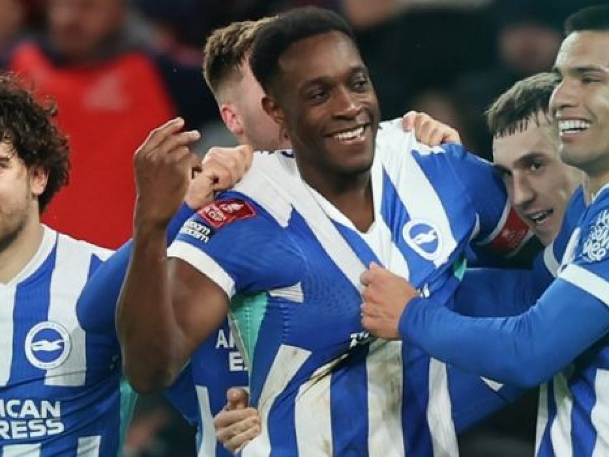 Η σεζόν τελείωσε από… τώρα για τη Μάντσεστερ Γιουνάιτεντ: Αποκλείστηκε ΚΑΙ στο Κύπελλο (vi