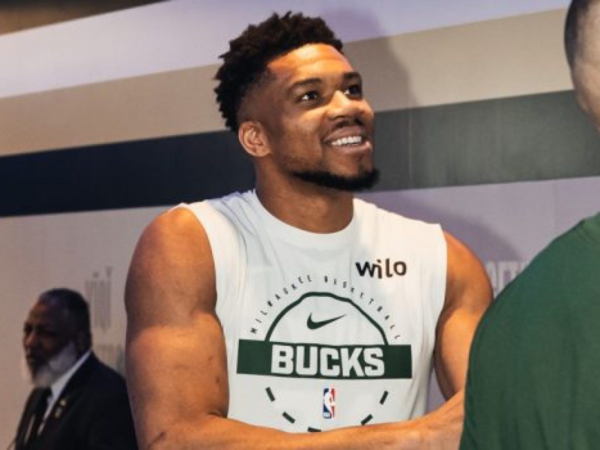 Σπουδαία κίνηση από τους Μπακς: Δώρισαν φαγητό μετά την αναβολή του αγώνα με τους Μάβερικς