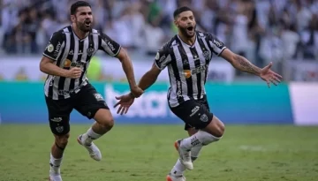 Απίστευτη πρόταση της Ατλέτικο Μινέιρο στον 39χρονο Χουλκ – Του δίνουν ακόμα και το δικό τ