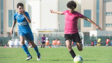 Πελέ ή Μαραντόνα; Ποιος είναι ο κορυφαίος ποδοσφαιριστής όλων των εποχών;