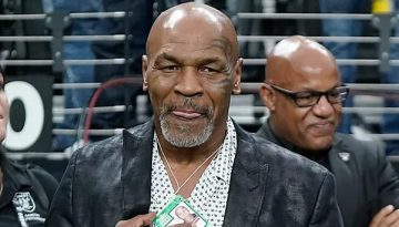 Θες να σε κάνει follow back ο Tyson; Τόσα πρέπει να πληρώσεις