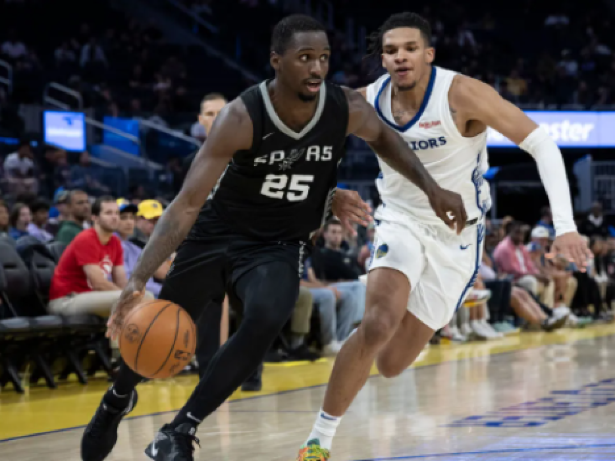 Ο Ολυμπιακός τον βρήκε, ο Παναθηναϊκός τον θέλει: «Οι πράσινοι στο κυνήγι του Τζόουνς-Γκαρ