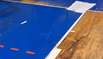 Σε “ντους” οροφής μετατράπηκε μέρος της στέγης του κλειστού γυμναστηρίου στο Αργοστόλι [ει