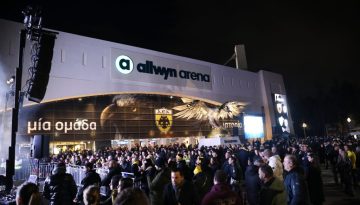 Ακρωτηριάστηκε 23χρονος οπαδός που άναψε φωτοβολίδα στο ΑΕΚ-Λεβαδειακός