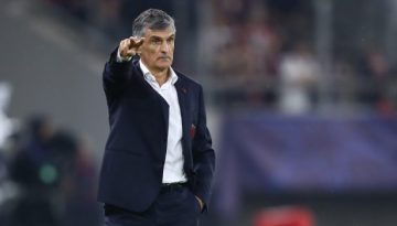 Έ&chi;&epsilon;&iota; &tau;&omicron;&nu; &tau;&rho;ό&pi;&omicron; &mu;&alpha;&kappa;&rho;&iota;ά &alpha;&pi;ό &tau;&omicron;&nu; &Pi;&epsilon;&iota;&rho;&alpha;&iota;ά &omicron; &Omicron;&lambda;&upsilon;&mu;&pi;&iota;&alpha;&kappa;ό&sigmaf; &tau;&omicron;&upsilon; &Mu;&epsilon;&nu;&tau;&iota;&lambda;ί&mu;&pi;&alpha;&rho;: &Tau;&omicron; &laquo;&theta;&alpha;ύ&mu;&alpha;&raquo; &mu;&epsilon; &tau;&eta; &Mu;&alpha;&kappa;ά&mu;