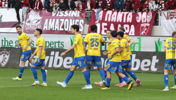 Μεγάλη νίκη στη Λάρισα 4-1