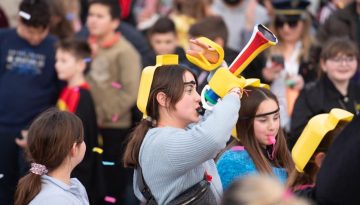 Ο ΝΟΑ φοράει τα αποκριάτικα του και σας περιμένει!