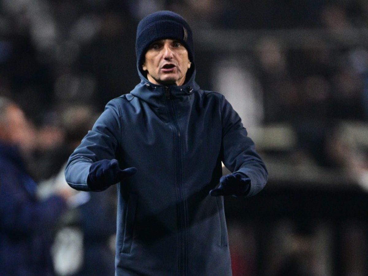 Λουτσέσκου: «Η ομάδα παρουσιάζεται ξεζουμισμένη»