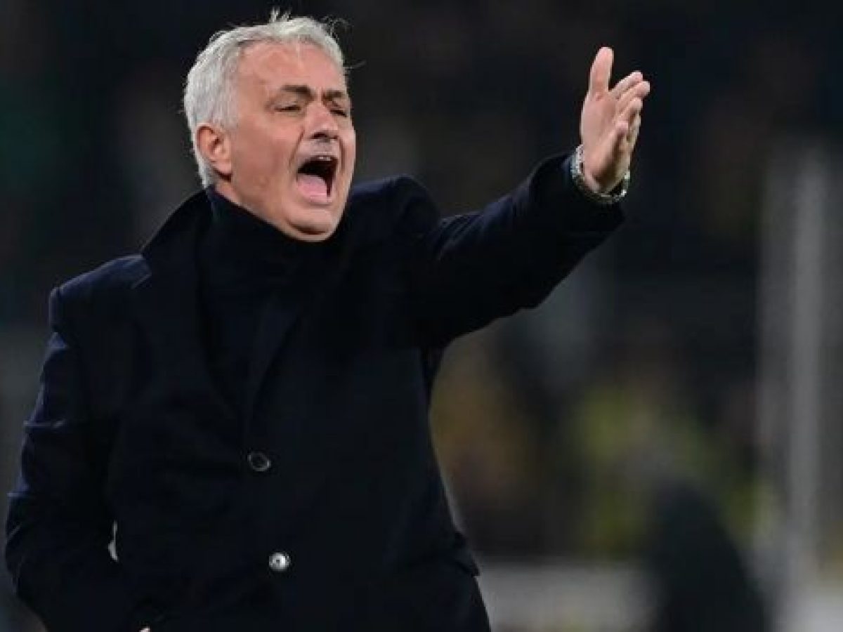 Μουρίνιο: «Έδειξε» το μεγάλο φαβορί του Champions League