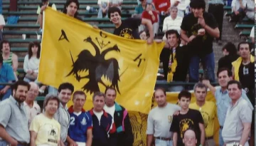 Ο Βασίλης Γκούμας και τα ΠΑΙΔΙΑ ΜΙΑΣ ΑΝΩΤΕΡΗΣ ΘΕΑΣ