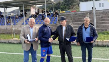 Ωραίες στιγμές! Ο Δίας βράβευσε Πετρόγιαννη και αδερφούς Κονισπολιάτη!