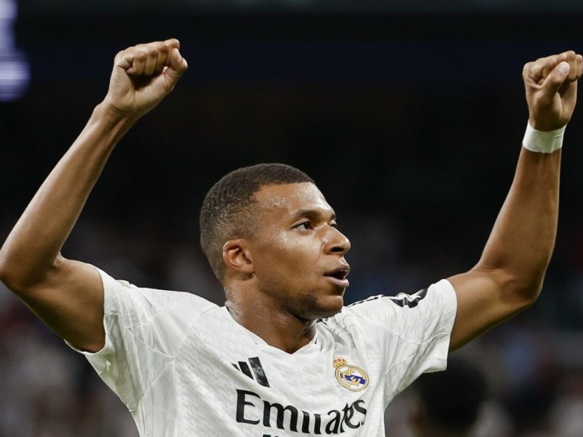 Εμπαπέ και Μπέλιγχαμ επέστρεψαν στην αποστολή της Ρεάλ