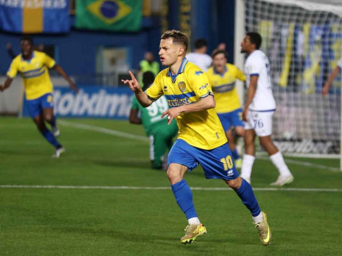 Παναιτωλικός: Γιόρτασε τα 100 του χρόνια με νίκη 2-1 επί της Κηφισιάς στο Αγρίνιο (video)