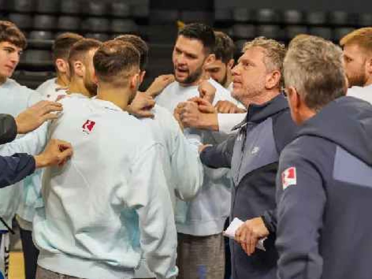 Ενσωματώθηκε ο αρχηγός, εκτός δράσης Σαμοντούροβ, Καραγιαννίδης…