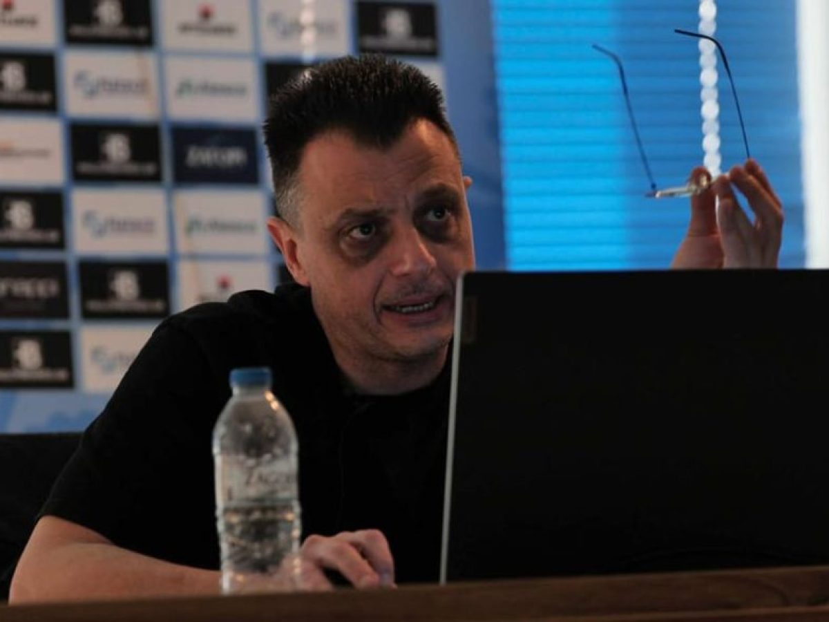 Σιόντης: Μικρές οι πιθανότητες παραμονής – Να μη χάσουμε τον χρόνο που κερδίσαμε