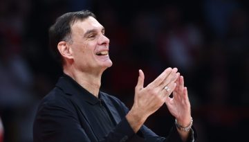 Τι δουλειά έκανε ο Γιώργος Μπαρτζώκας πριν γίνει προπονητής;