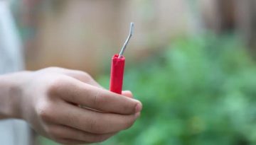 Σοβαρός τραυματισμός 14χρονου από κροτίδα στο Μενίδι