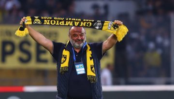 Το απίθανο τελετουργικό του Μάριου Ηλιόπουλου πριν σαρώσει στα ράλι! (VIDEO)