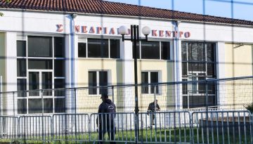 Διεκόπη η δίκη για τα Τέμπη – Αύριο Τρίτη θα συνεχιστεί το δικαστήριο