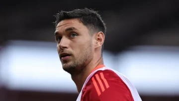 «Ο Γιάρεμτσουκ φεύγει από τη Λιόν και γυρνάει στον Ολυμπιακό»