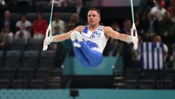 Σταρακά: «ο Πετρούνιας παραμένει ακλόνητος στην κορυφή του παγκόσμιου στερεώματος»