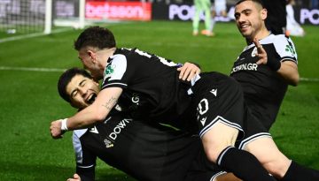 Κρατάει τις παραδόσεις και χτυπάει κορυφή!