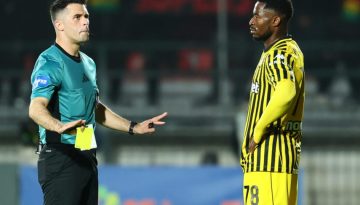Η μετάθεση των αποφάσεων για Χόνγκλα…