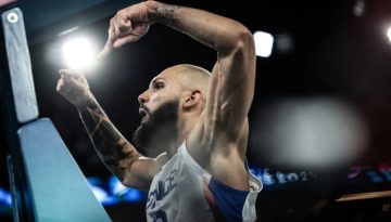 Γαλλία: Η κόπωση «λύγισε» τον Φουρνιέ (vids)