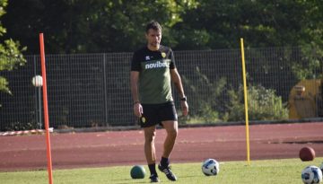 Υποστολή σημαίας και με Τσένναμο, πηγαίνει Καλαμάτα