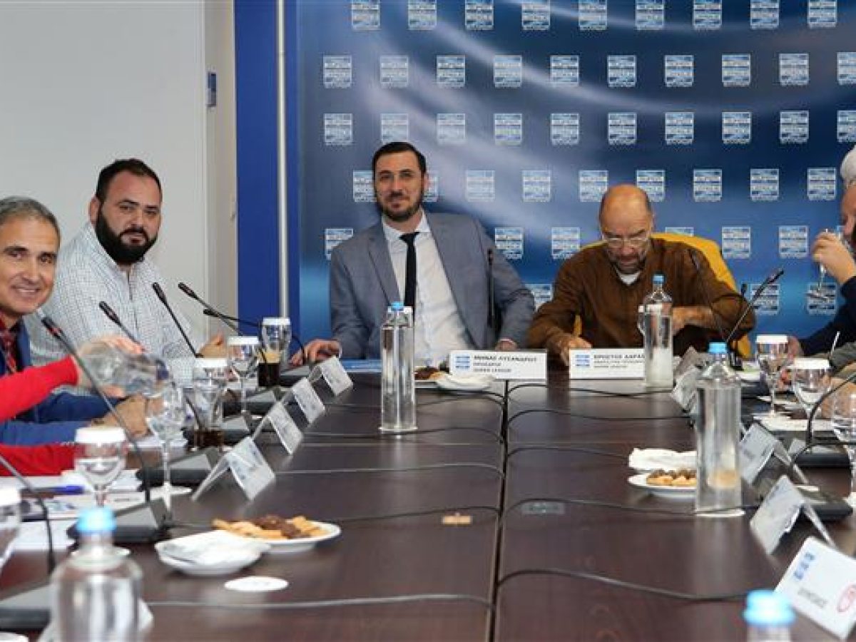 &Eta; &nu;έ&alpha; &pi;&rho;ό&tau;&alpha;&sigma;&eta; &alpha;&nu;&alpha;&delta;&iota;ά&rho;&theta;&rho;&omega;&sigma;&eta;&sigmaf;: 16 &omicron;&mu;ά&delta;&epsilon;&sigmaf; &alpha;&pi;ό &tau;&eta; &mu;&epsilon;&theta;&epsilon;&pi;ό&mu;&epsilon;&nu;&eta; &sigma;&epsilon;&zeta;ό&nu; &ndash; &Nu;&alpha; &Upsilon;&pi;&omicron;&beta;&iota;&beta;ά&zeta;&epsilon;&tau;&alpha;&iota; &mu;ί&alpha; &omicron;&mu;ά&delta;&alpha;